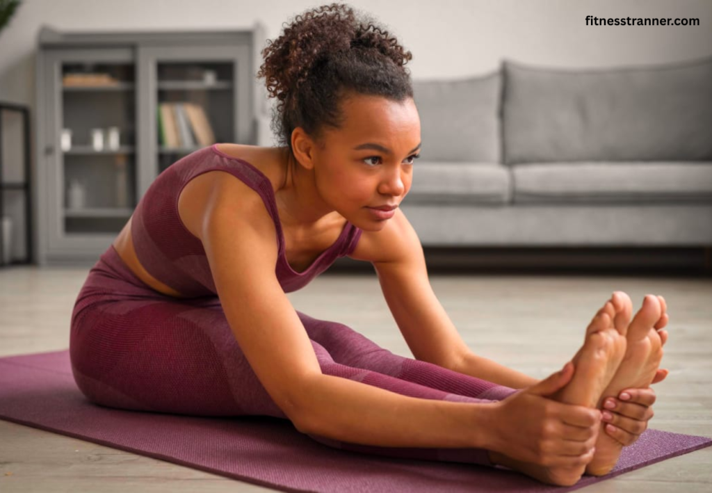 शुरुआती लोगों के लिए योग कैसे शुरू करें